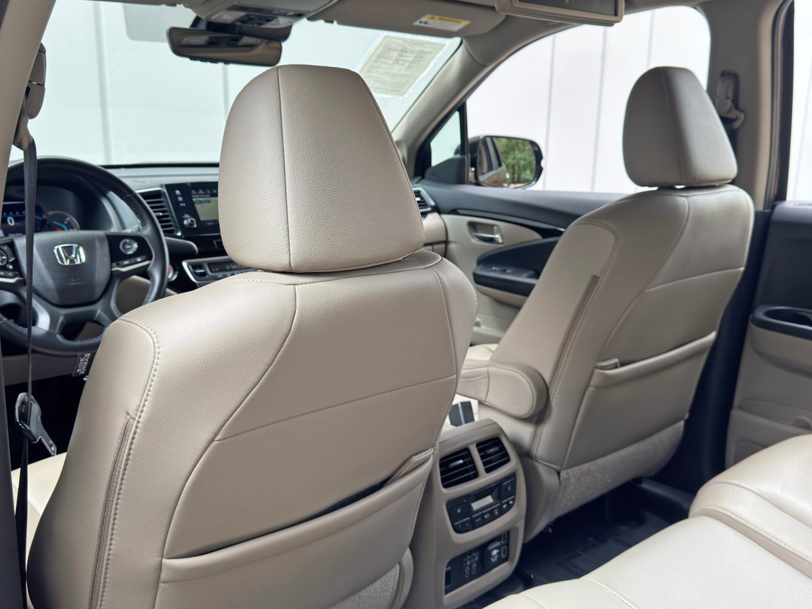 Used 2021 Honda Pilot Touring image 39