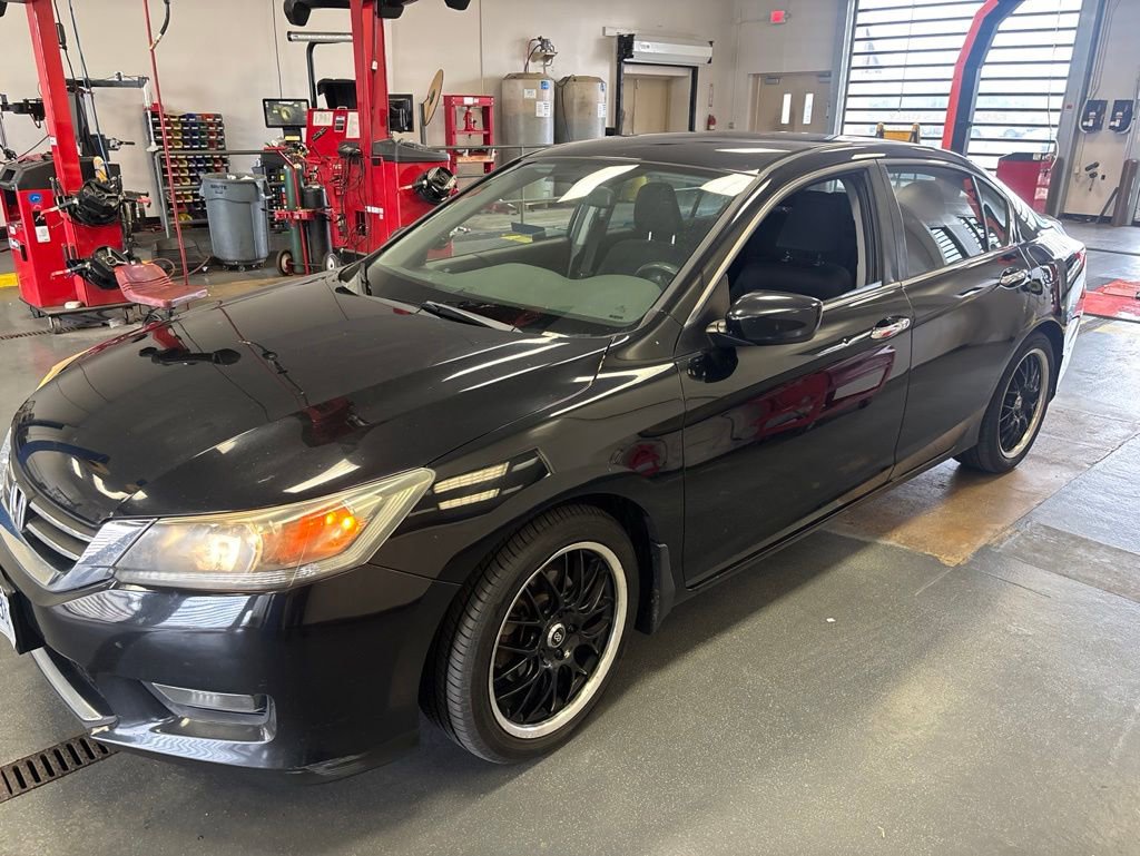 Used 2014 Honda Accord Sport image 6