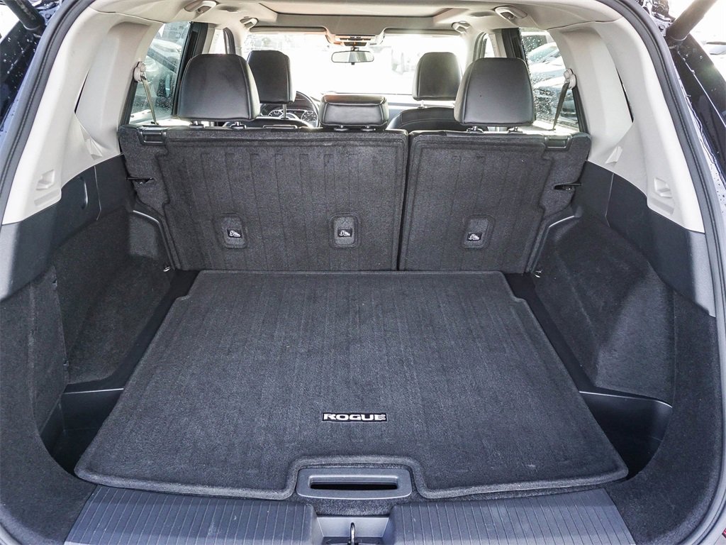 Used 2023 Nissan Rogue SV w/ SV Premium B Package image 23