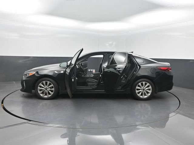 Used 2018 Kia Optima S FWD image 37