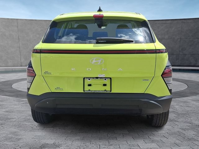 Certified 2025 Hyundai Kona SE AWD/4WD image 9