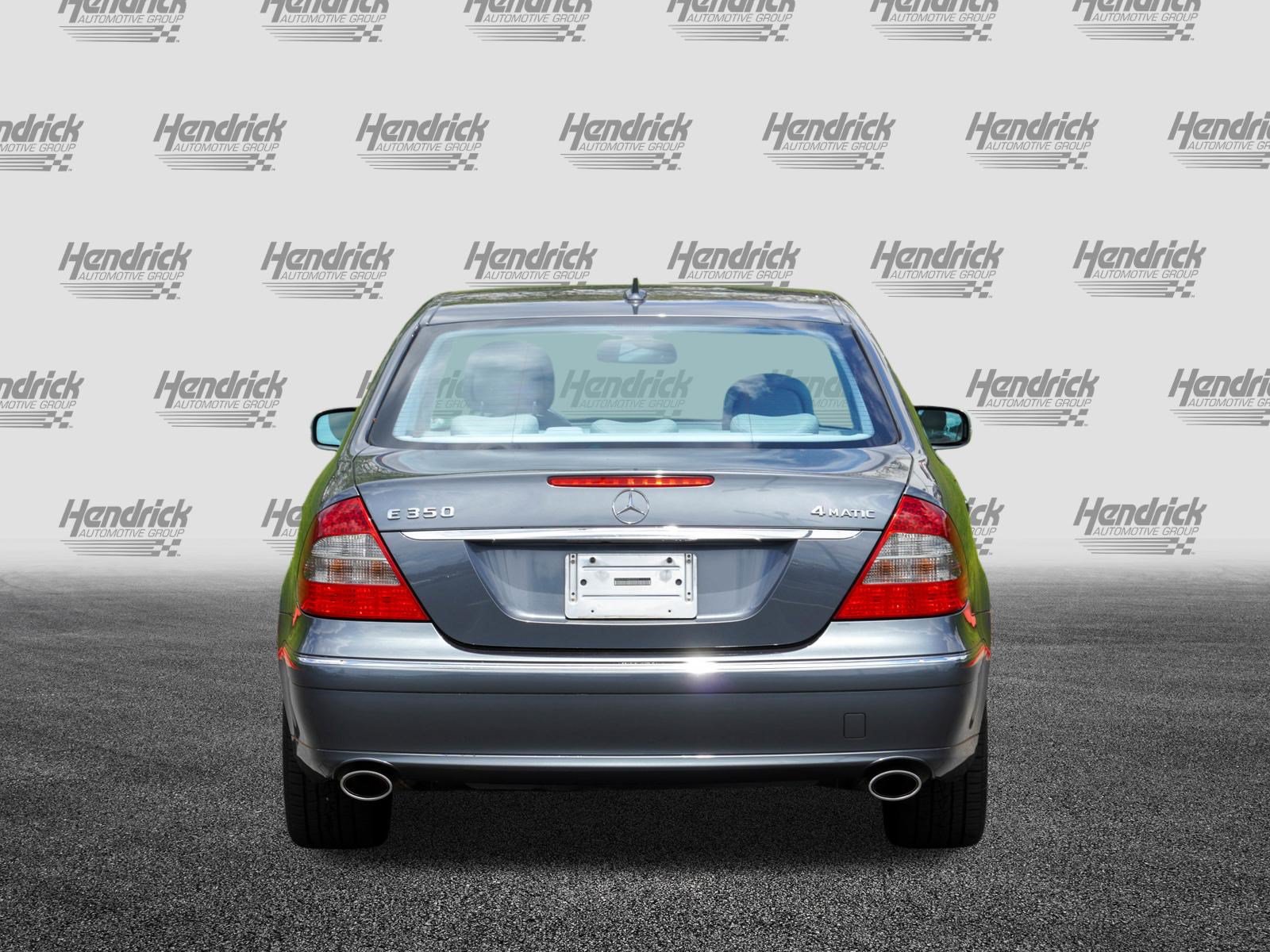 Used 2008 Mercedes-Benz E 350 4MATIC Sedan image 7