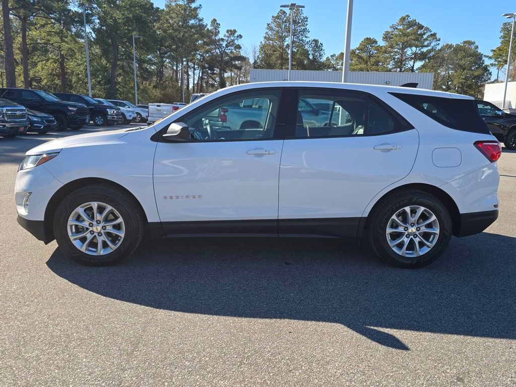Used 2018 Chevrolet Equinox LS image 6
