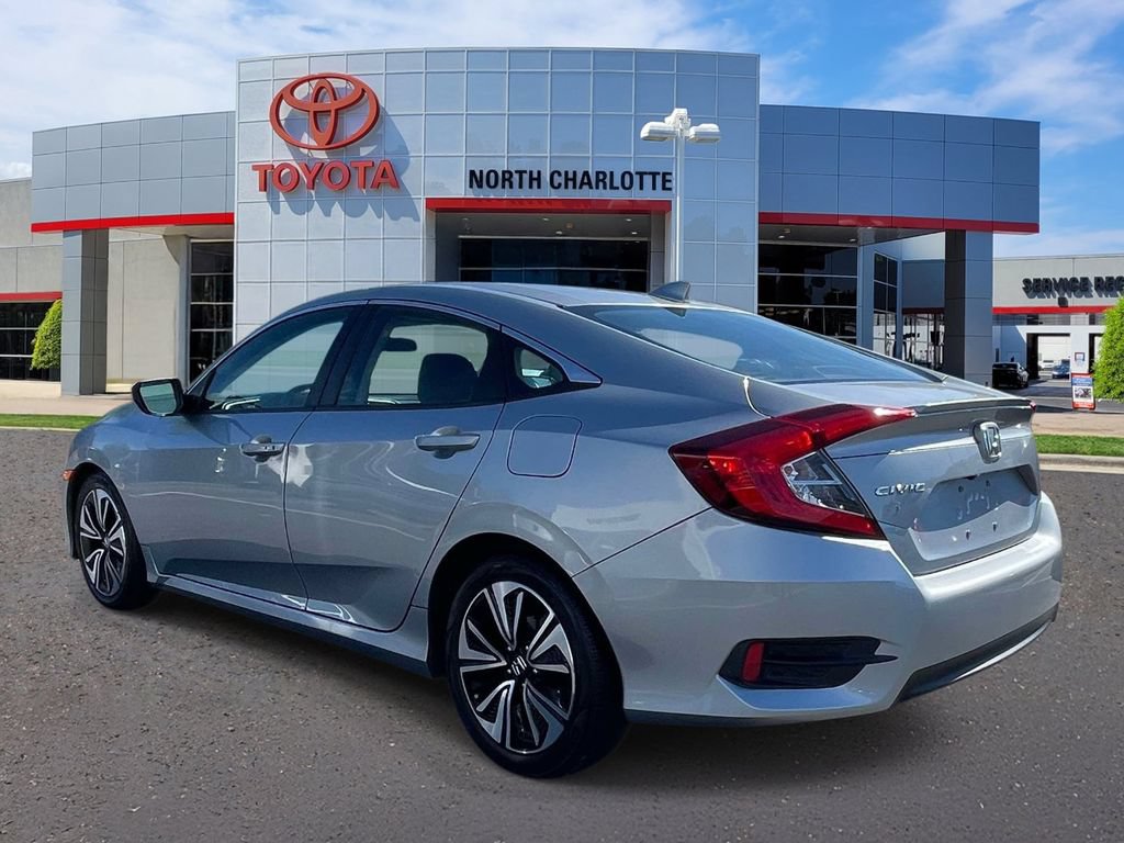 Used 2018 Honda Civic EX-T image 4