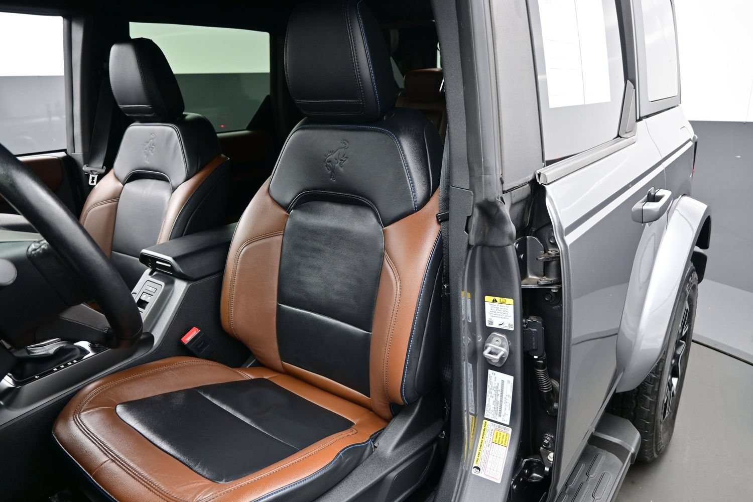 Used 2022 Ford Bronco Outer Banks AWD/4WD image 11
