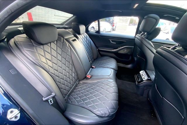 Used 2022 Mercedes-Benz S 580 4MATIC Sedan image 16
