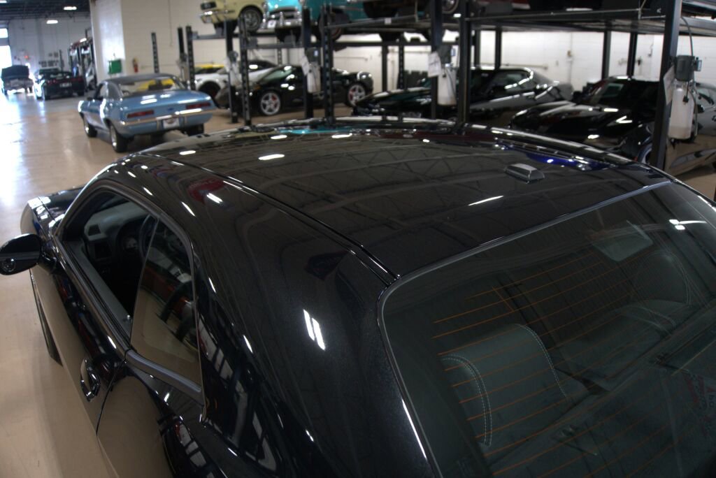 Used 2014 Dodge Challenger SRT8 w/ Harman/Kardon Audio Group image 18