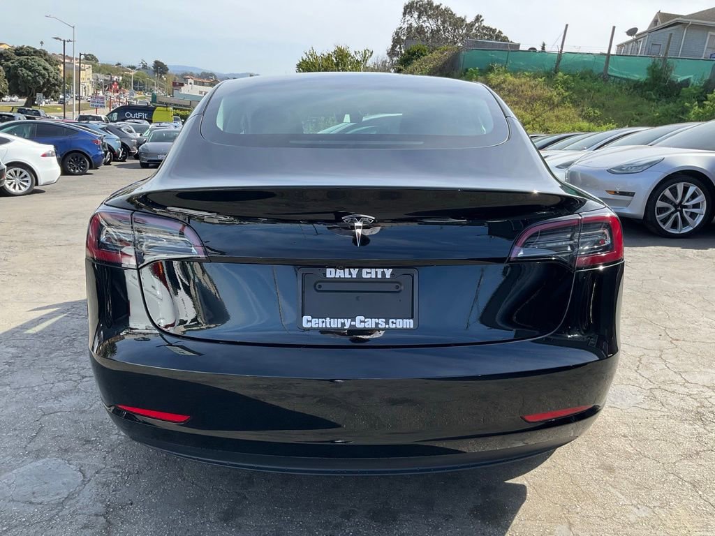 Used 2023 Tesla Model 3 Standard Range RWD image 4
