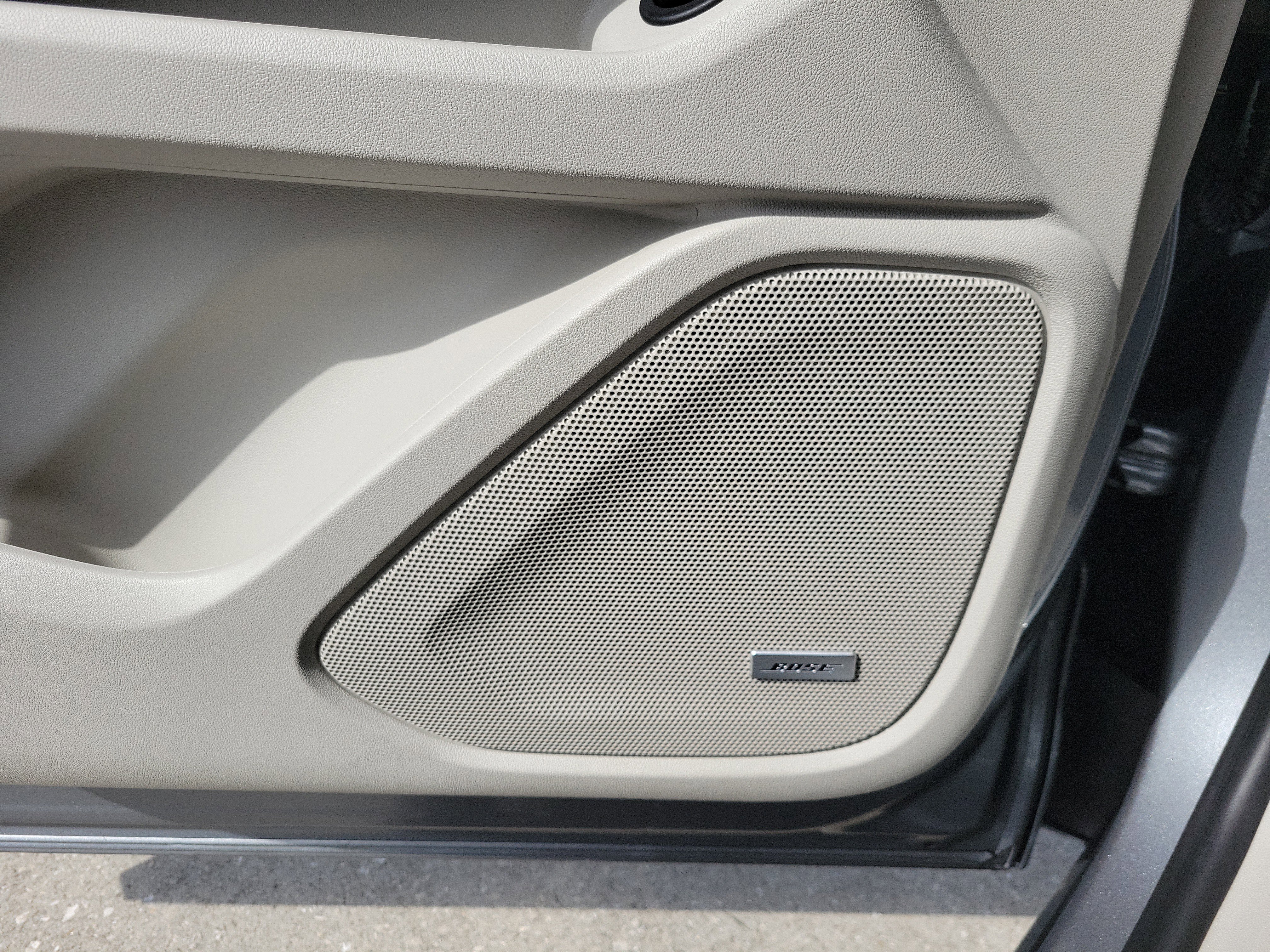 Used 2023 GMC Terrain Denali image 18