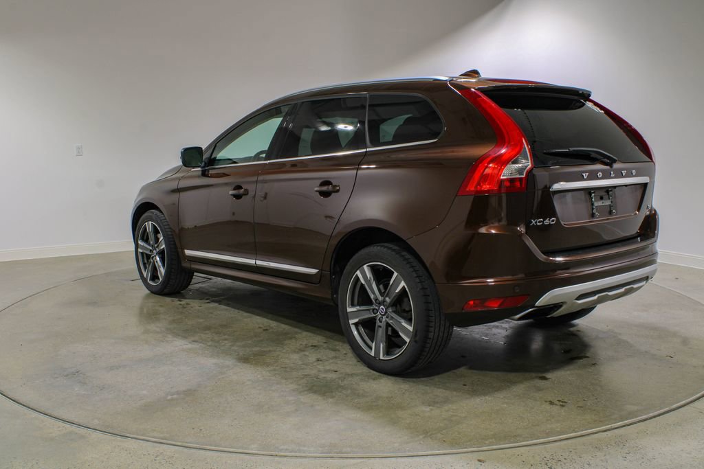 Used 2017 Volvo XC60 T6 Dynamic w/ Climate Package image 3