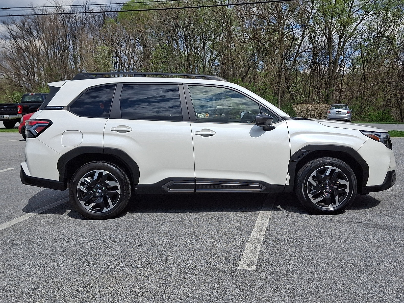 Used 2025 Subaru Forester Limited AWD/4WD image 7