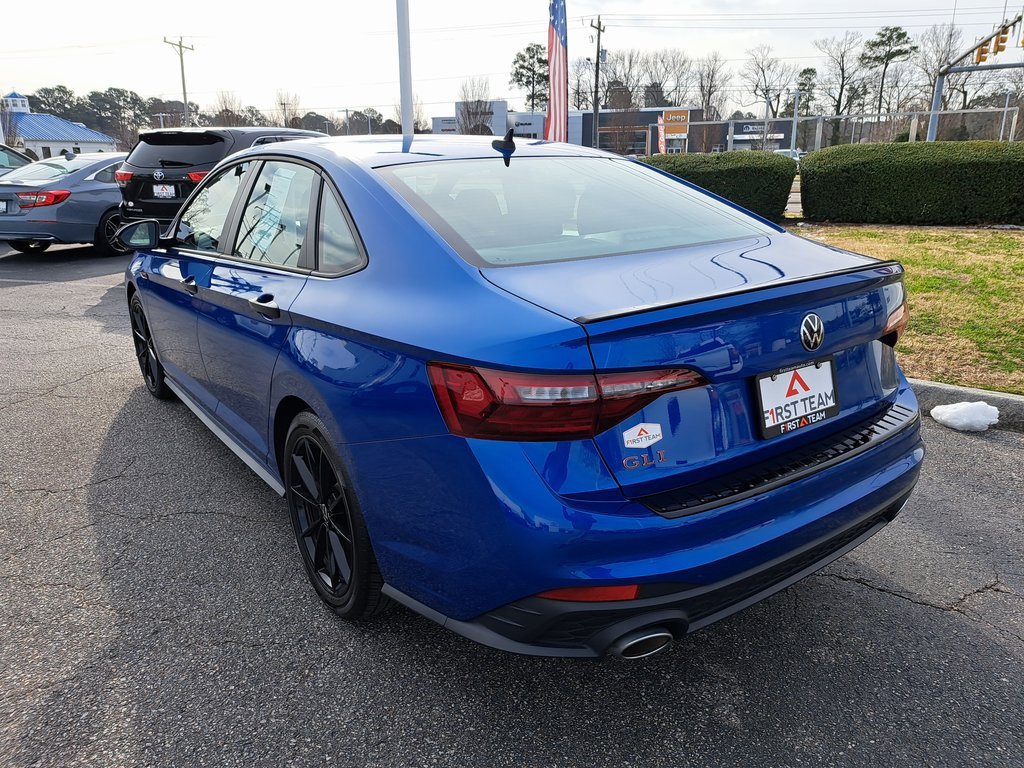 Used 2024 Volkswagen Jetta GLI 40th Anniversary Edition image 10