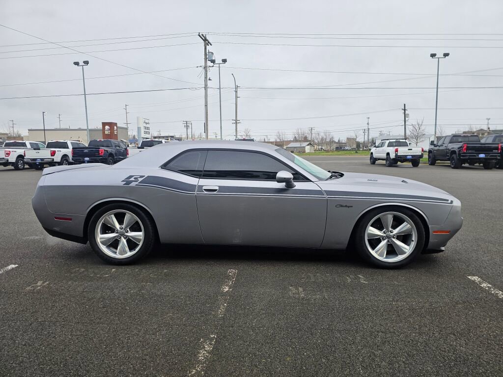 Used 2015 Dodge Challenger R/T Plus image 5