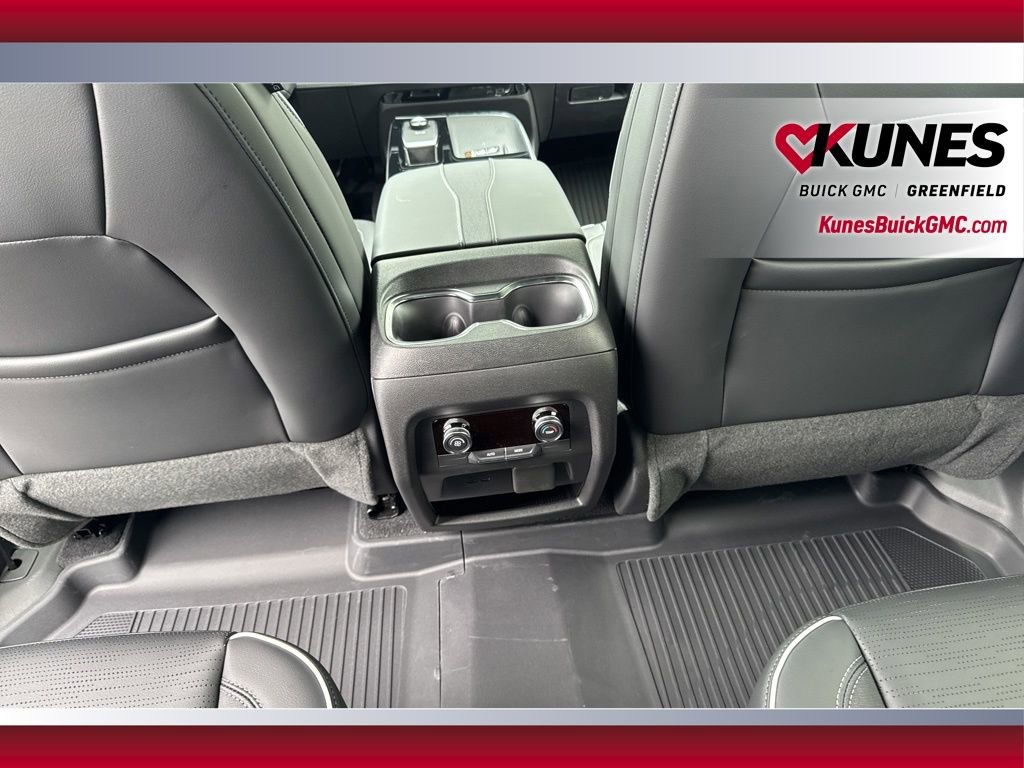 New 2026 Buick Enclave Sport Touring w/ Power Package image 45