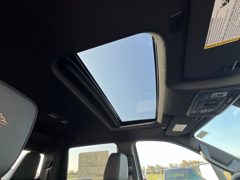 New 2026 Chevrolet Silverado 2500 High Country w/ Technology Package image 17