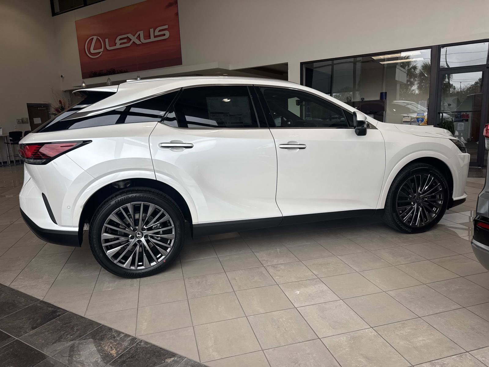 New 2026 Lexus RX 350 AWD image 4