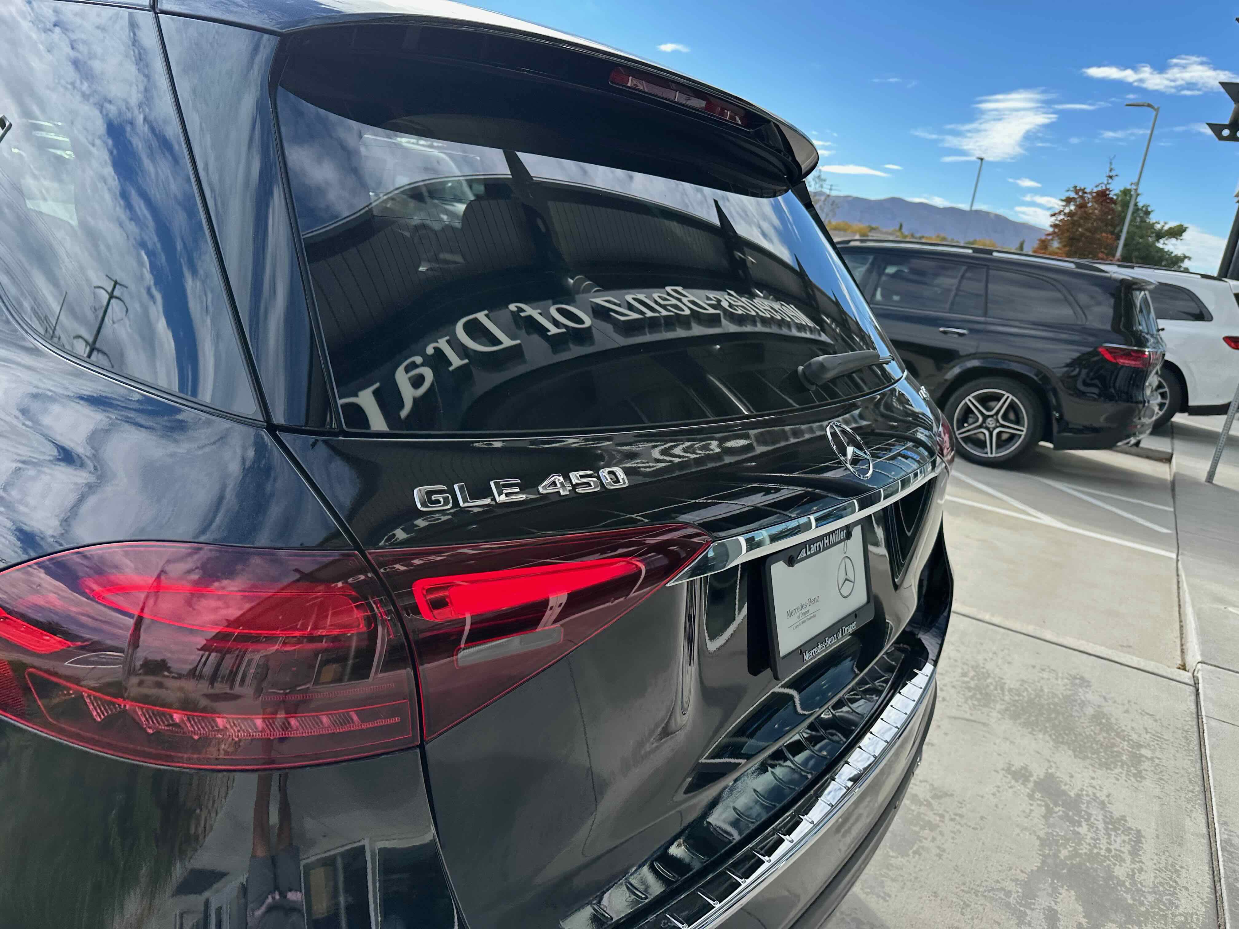 New 2026 Mercedes-Benz GLE 450 4MATIC image 9