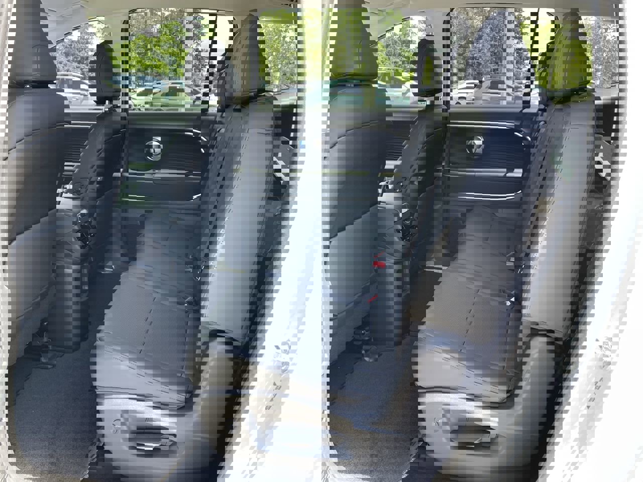 New 2026 Hyundai Ioniq 9 SEL image 16