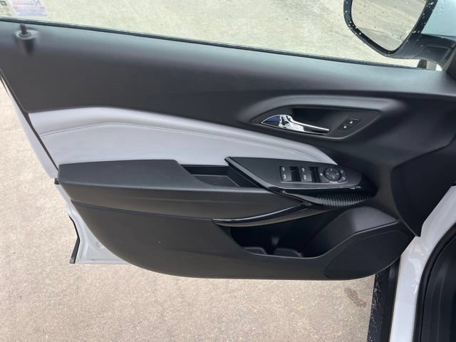 New 2026 Chevrolet Trax LT w/ Sunroof Package FWD image 12