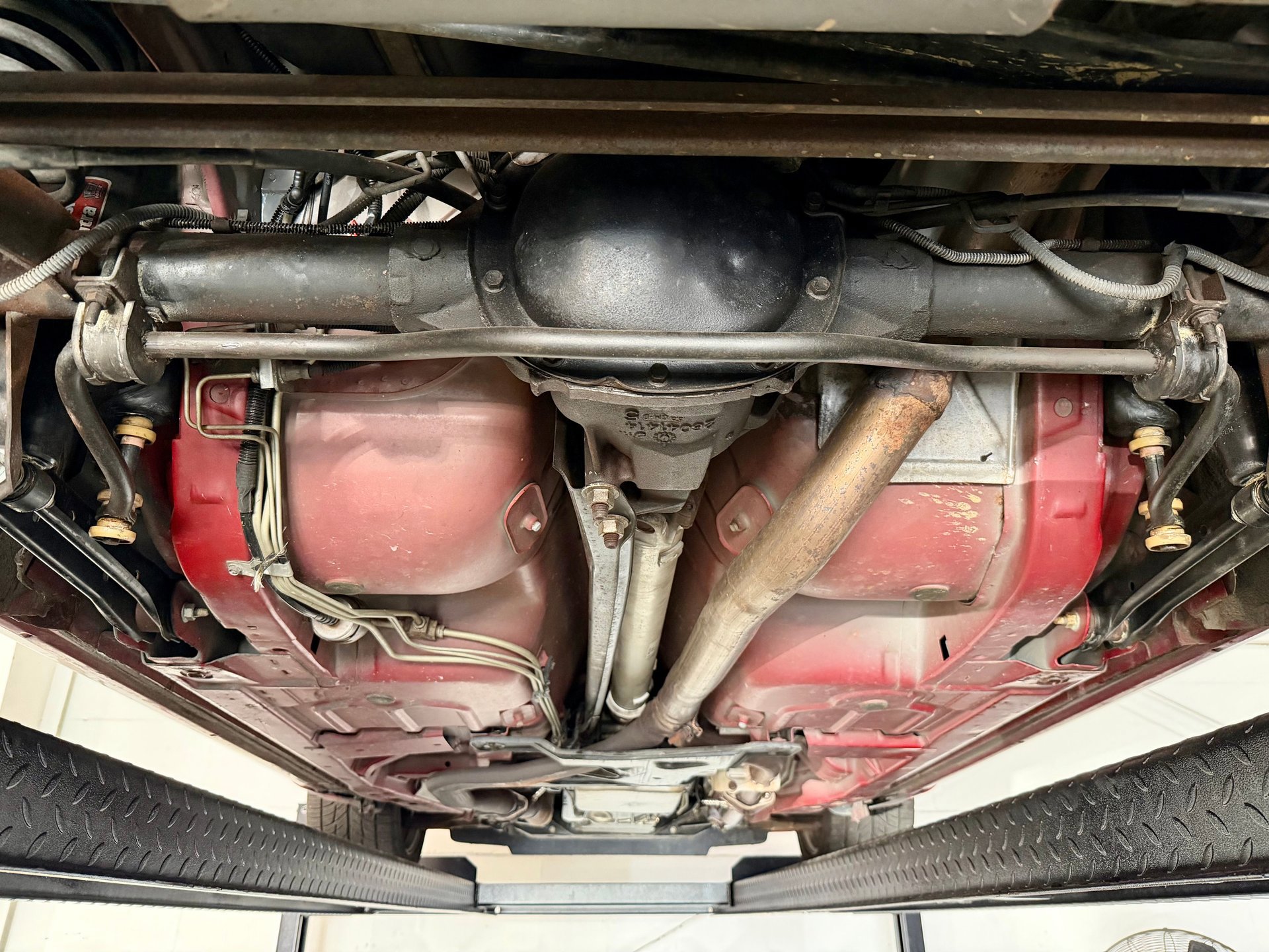 Used 2000 Chevrolet Camaro Z28 w/ SS Performance/Appearance Pkg image 9