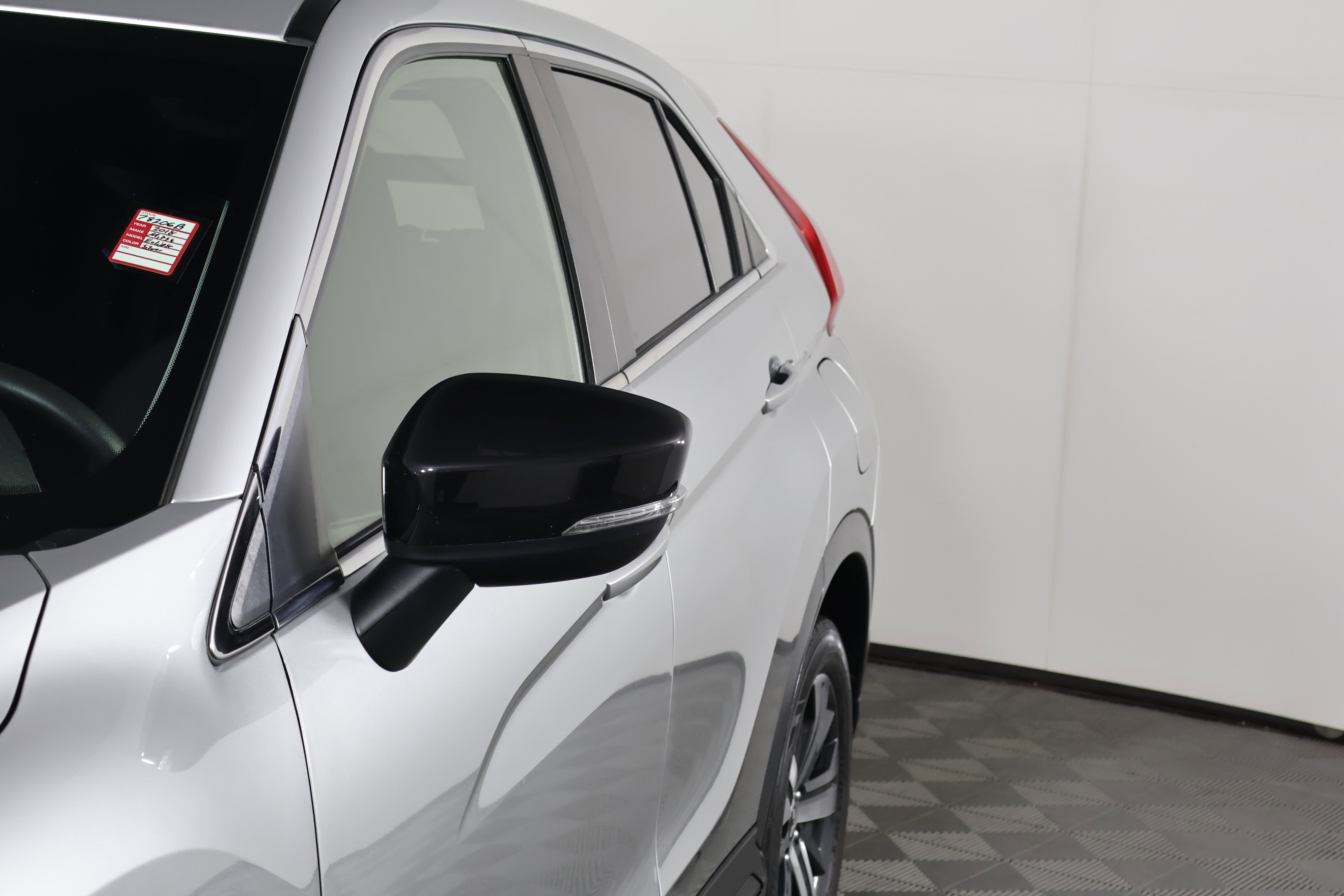 Used 2018 Mitsubishi Eclipse Cross LE image 13