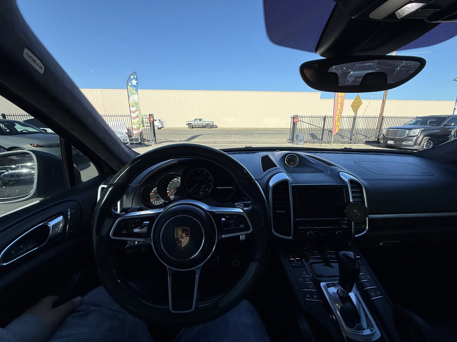Used 2016 Porsche Cayenne Turbo S image 10