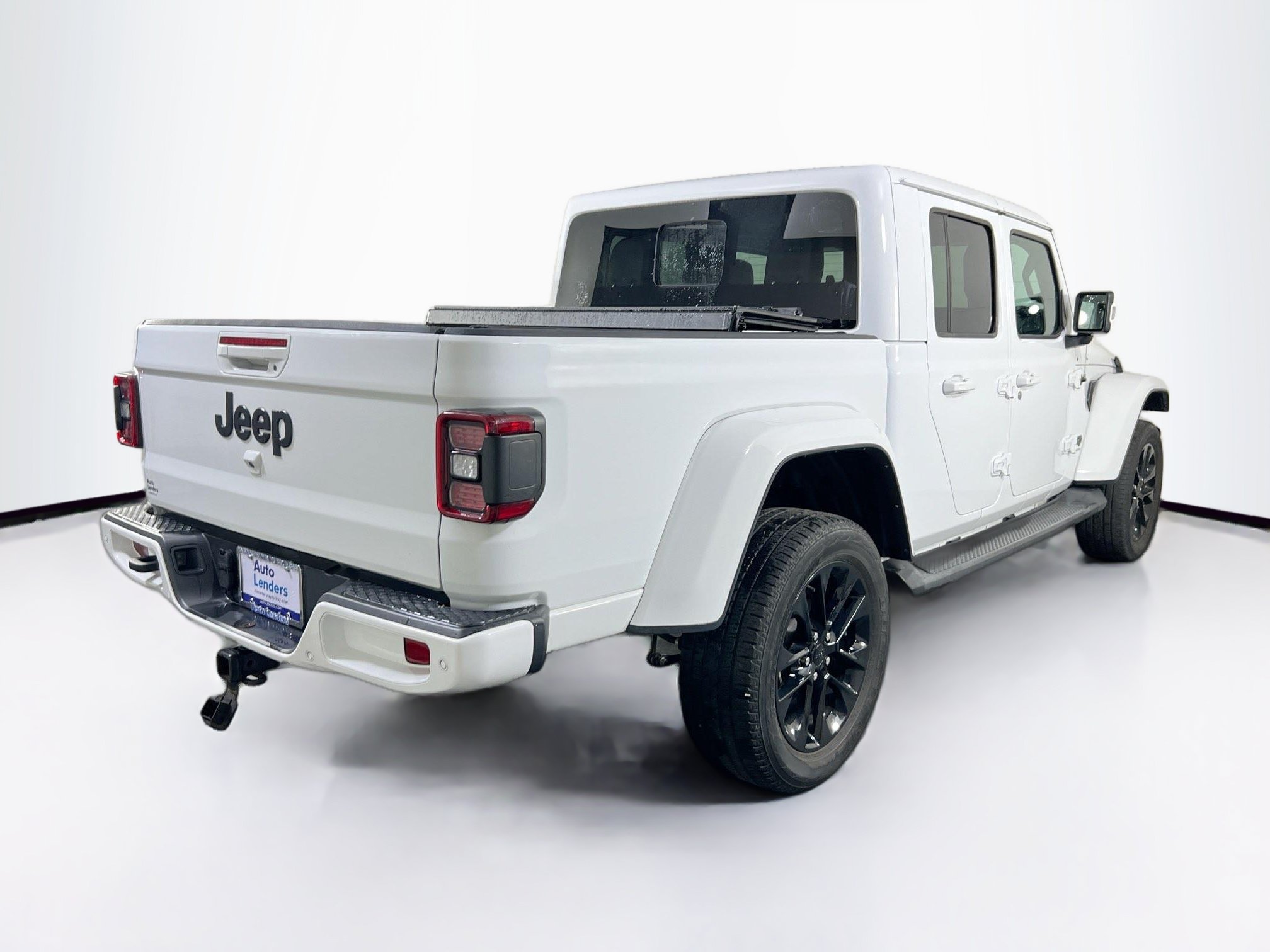 Used 2023 Jeep Gladiator Overland AWD/4WD image 5