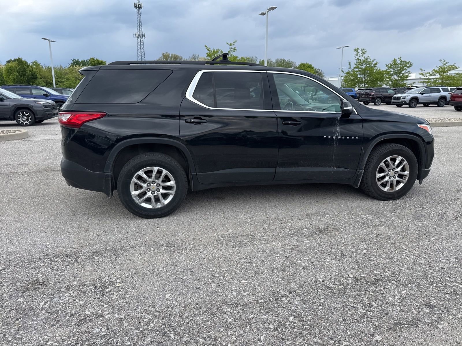 Used 2019 Chevrolet Traverse LT AWD/4WD image 11