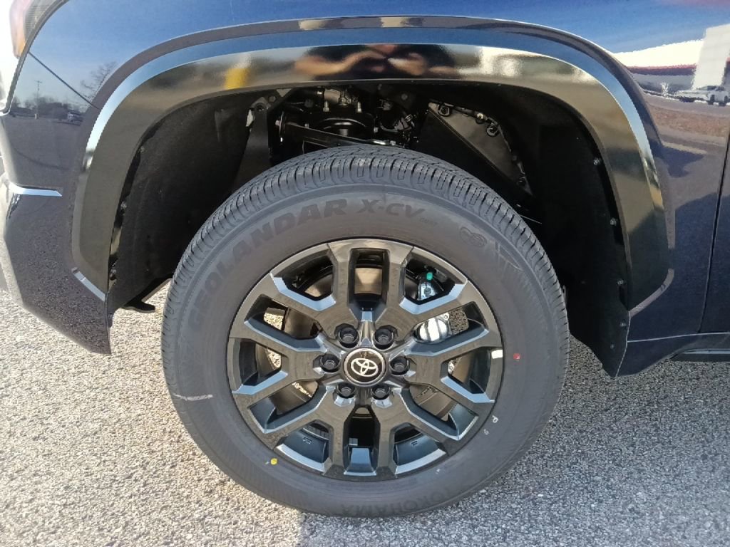 New 2026 Toyota Tundra Platinum image 10