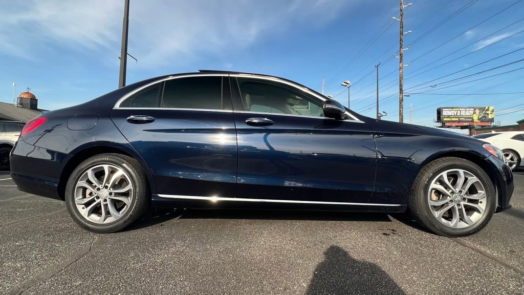 Used 2016 Mercedes-Benz C 300 4MATIC Sedan image 9