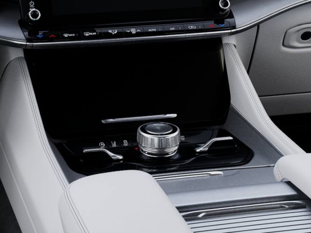 New 2025 Jeep Wagoneer L Series II image 24