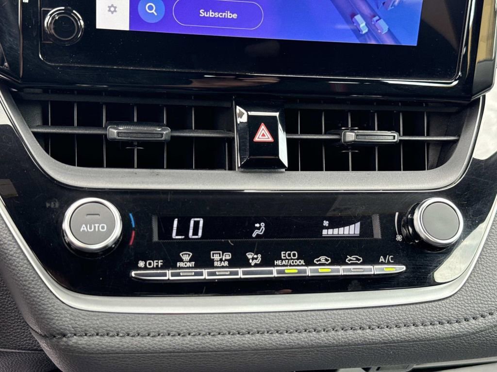 Used 2024 Toyota Corolla SE image 18