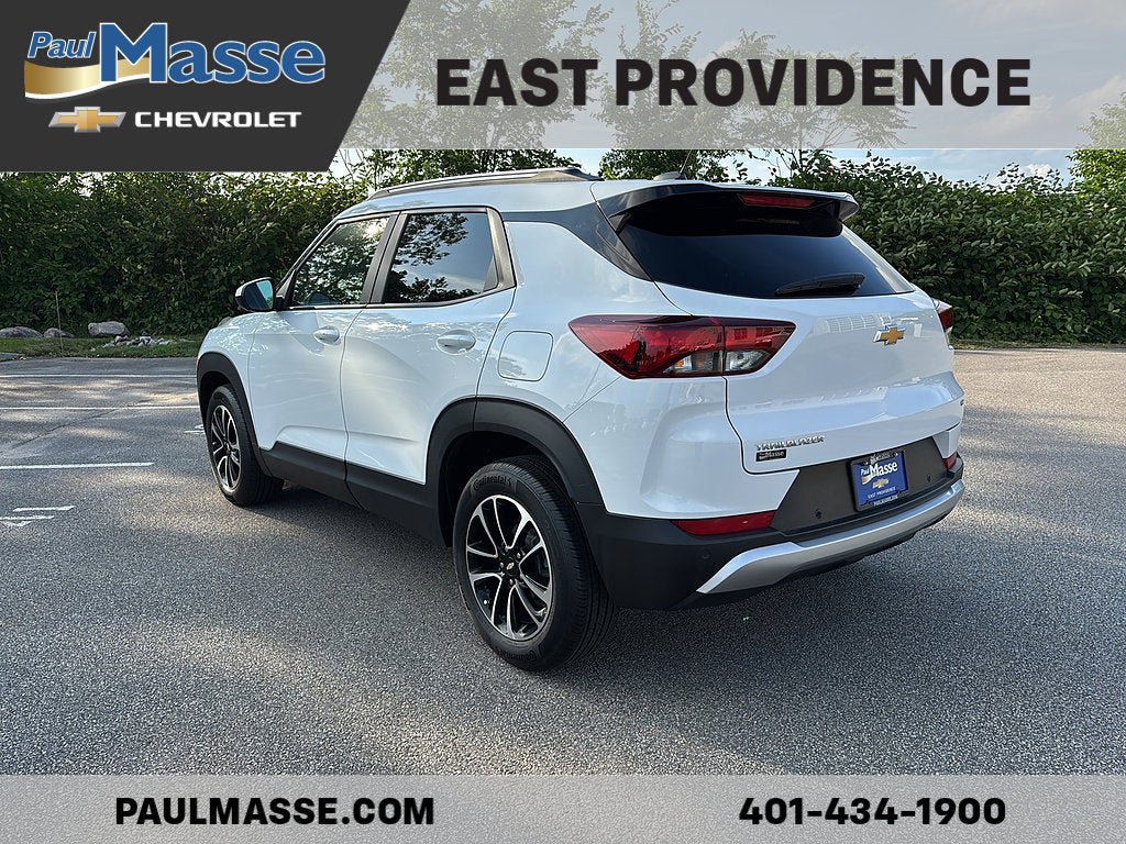 Certified 2024 Chevrolet TrailBlazer LT w/ Convenience Package FWD image 5