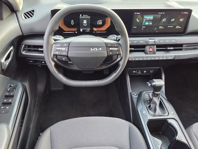 Used 2025 Kia K4 FWD image 11