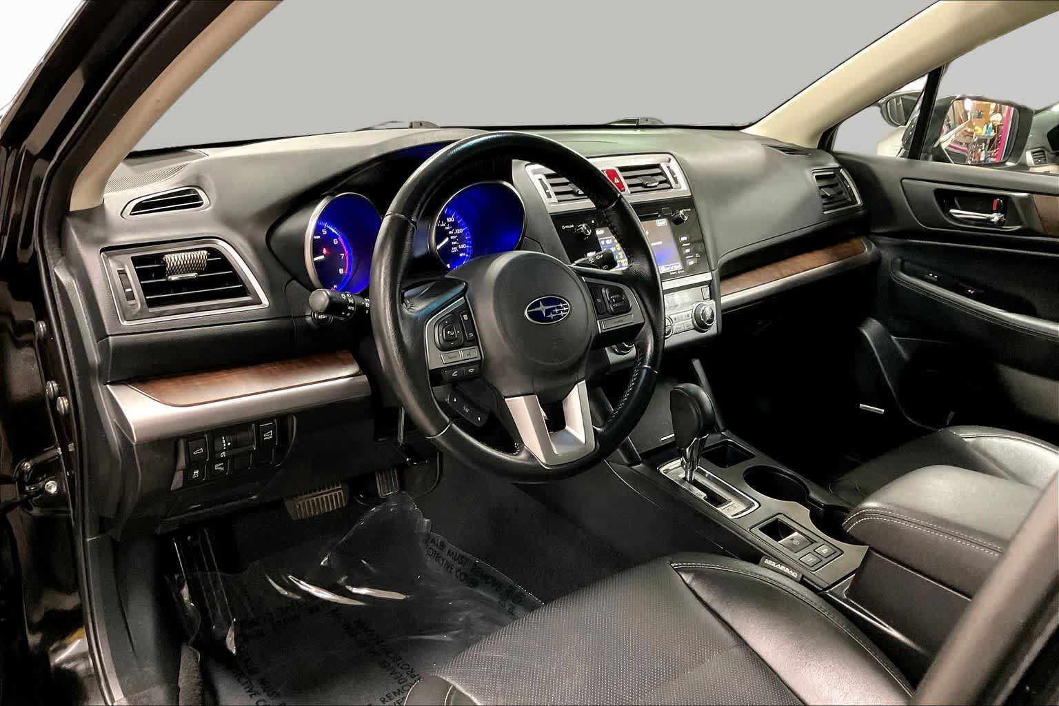 Used 2016 Subaru Outback 2.5i Limited AWD/4WD image 17