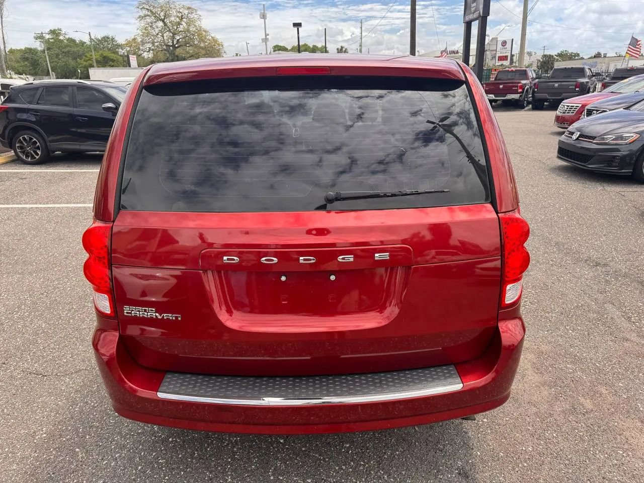 Used 2016 Dodge Grand Caravan American Value Package image 10