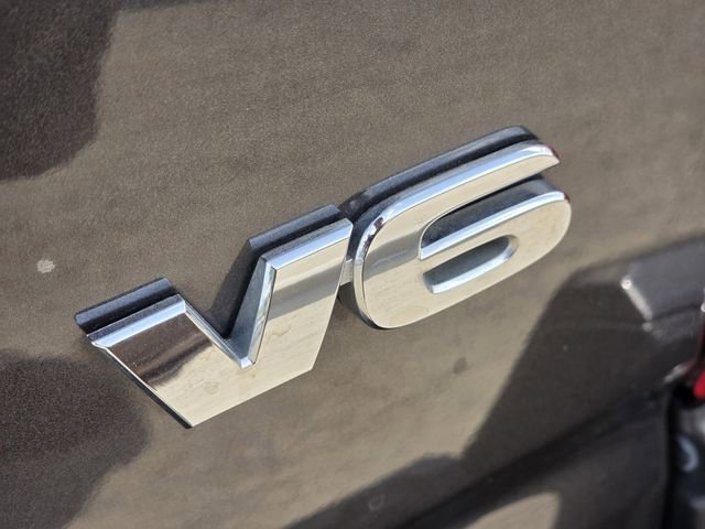 Used 2023 Toyota Tacoma SR image 9