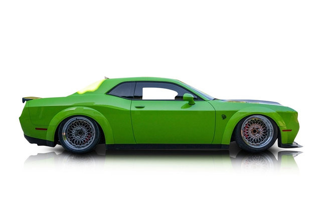 Used 2019 Dodge Challenger SRT Hellcat Redeye RWD image 2