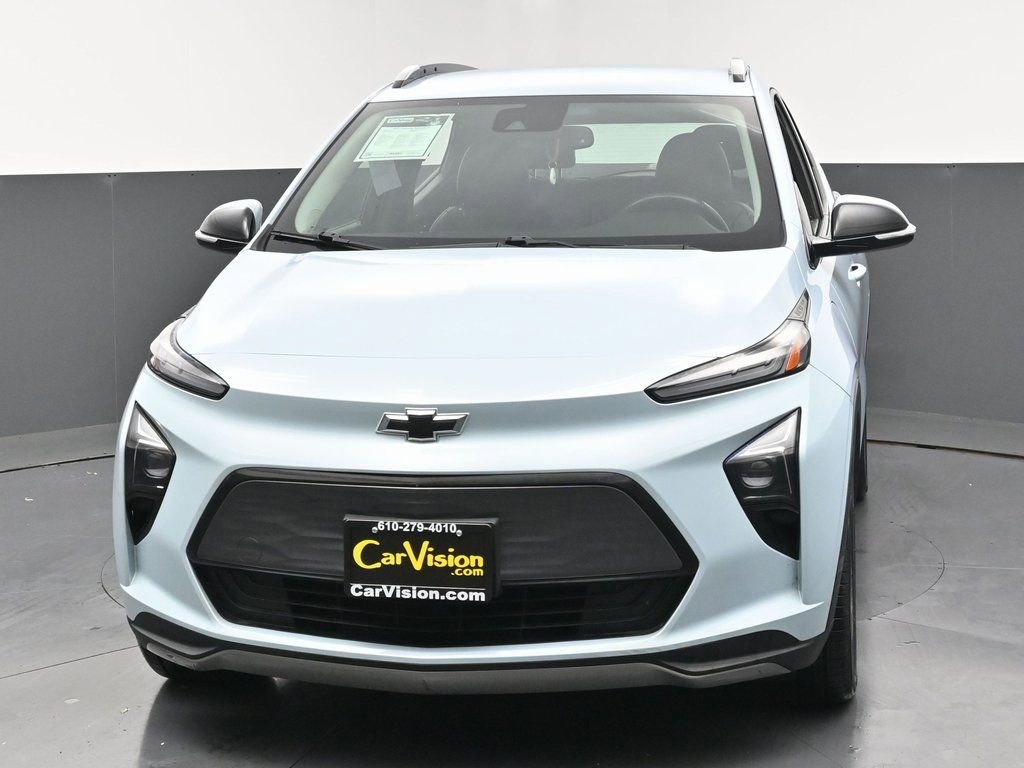 Used 2022 Chevrolet Bolt EUV LT w/ Convenience Package FWD image 7