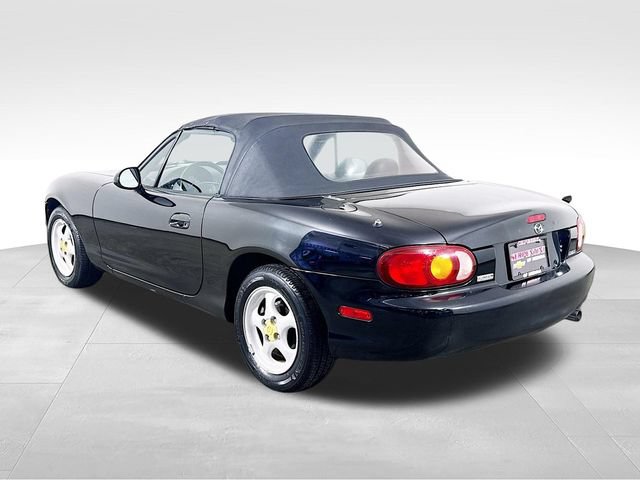 Used 1999 MAZDA MX-5 Miata RWD image 8