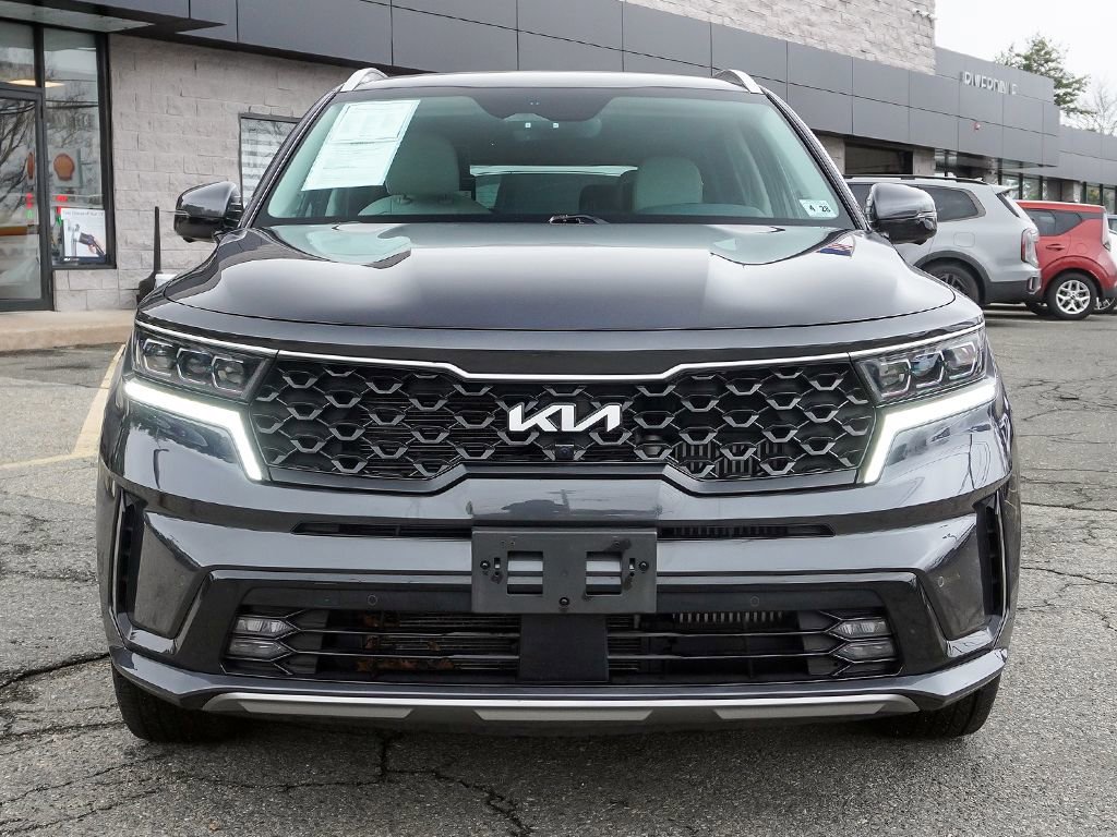 Used 2023 Kia Sorento SX Prestige image 16