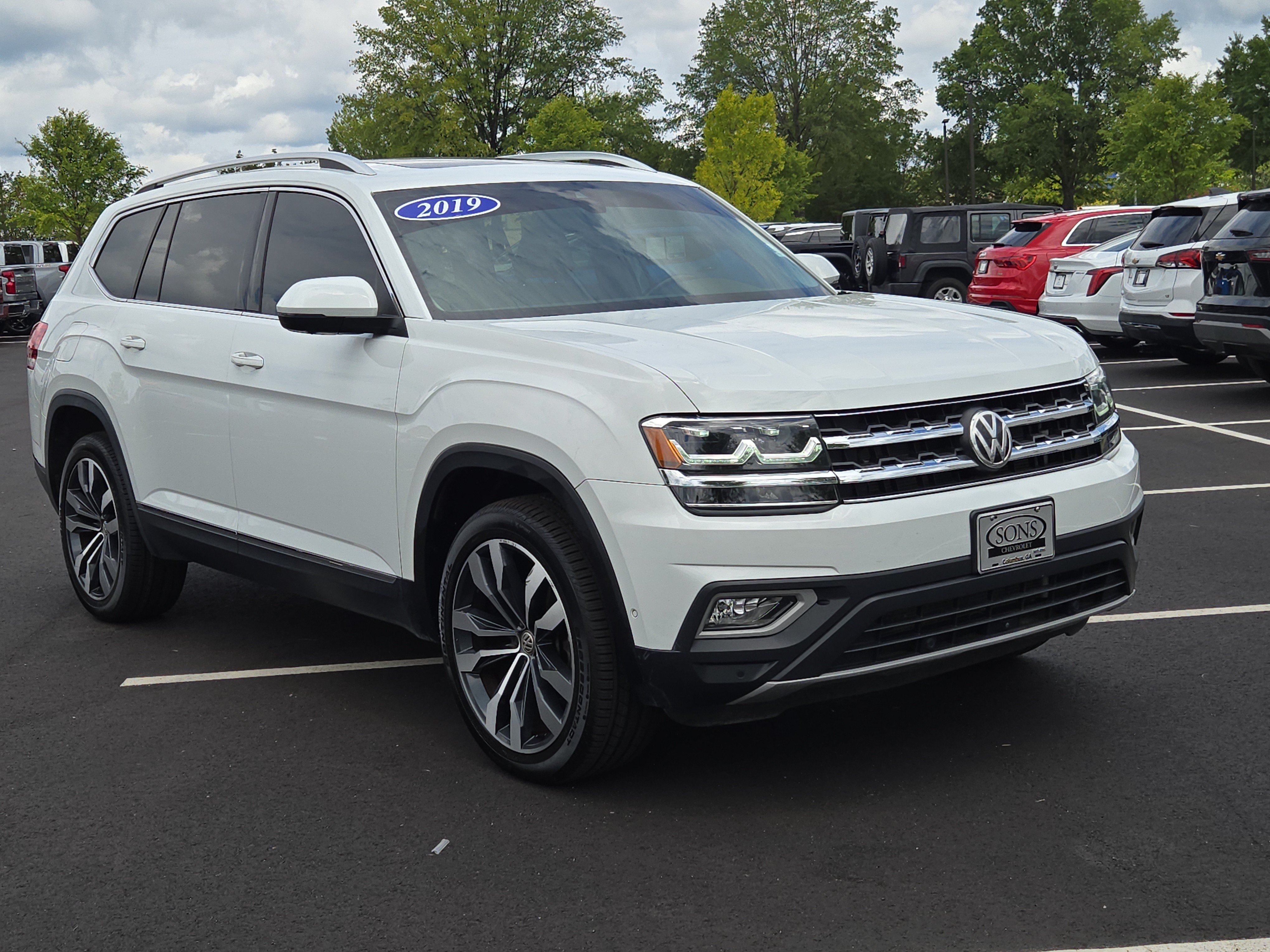 Used 2019 Volkswagen Atlas SEL Premium AWD/4WD image 4