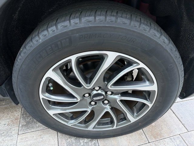 Used 2020 Lincoln Corsair FWD w/ Equipment Group 101A image 34