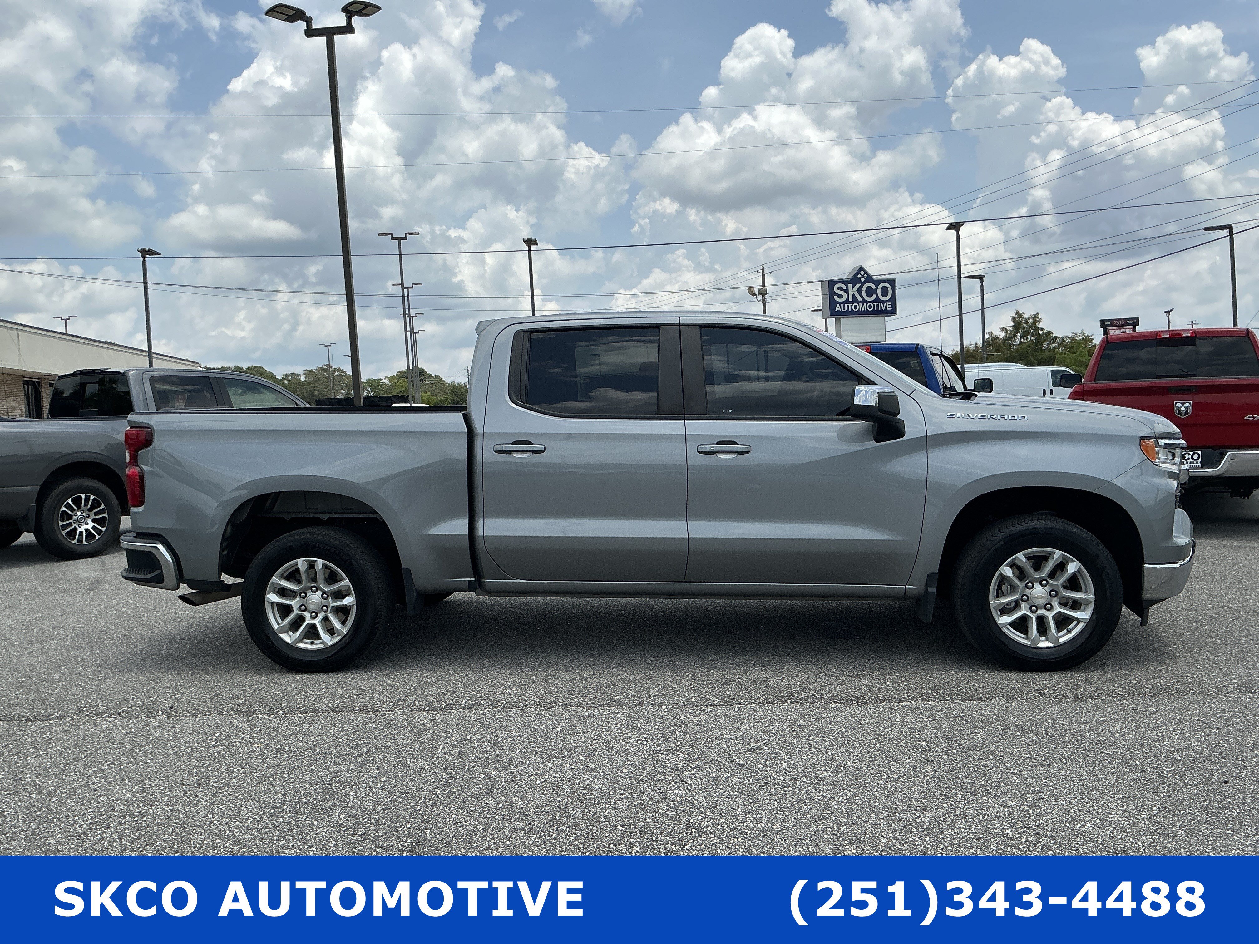 Used 2023 Chevrolet Silverado 1500 LT RWD image 6