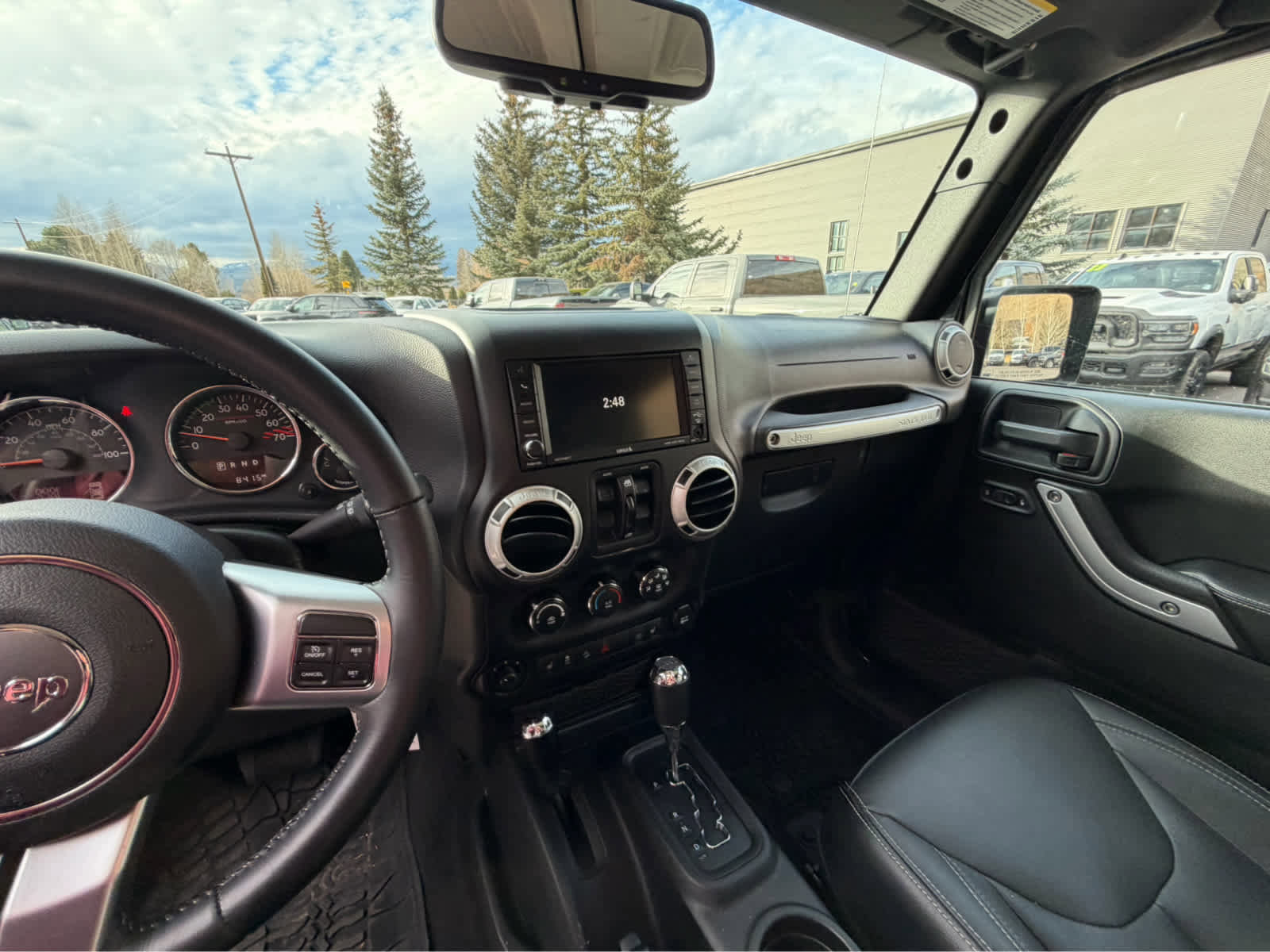 Used 2017 Jeep Wrangler Unlimited Rubicon image 23
