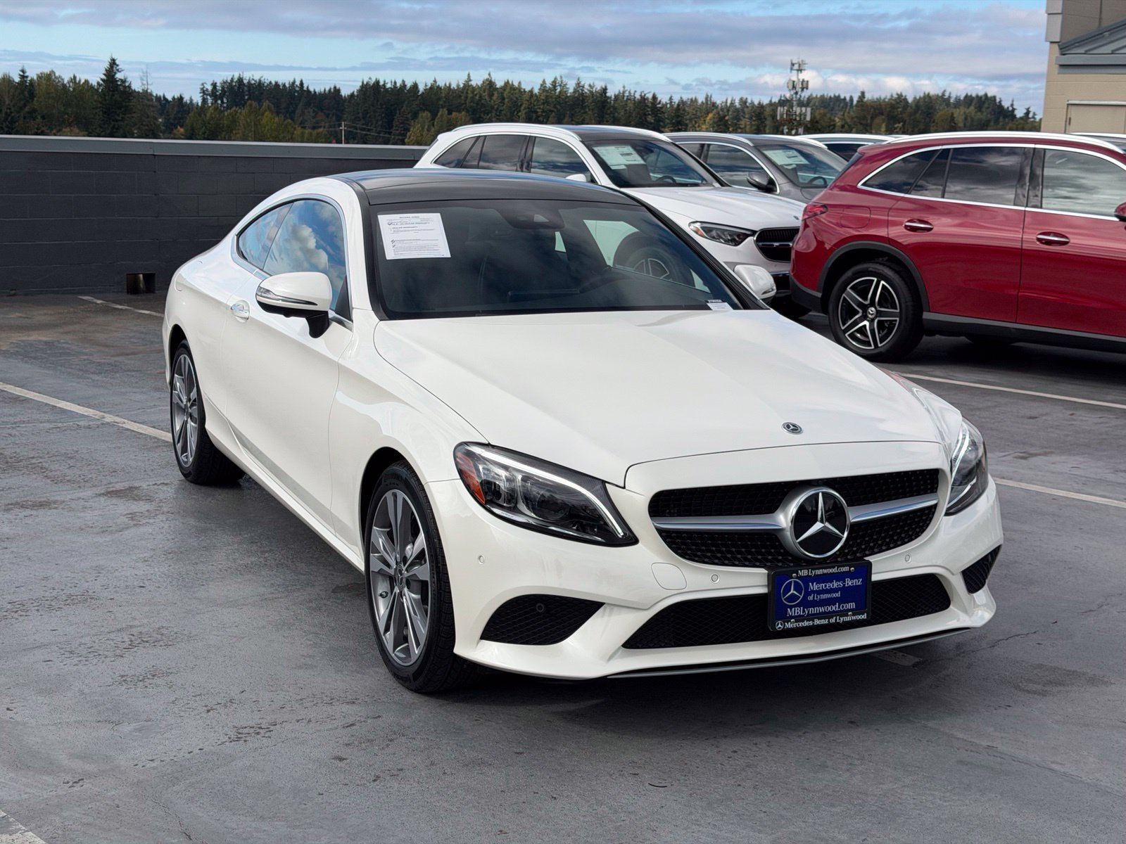 Used 2023 Mercedes-Benz C 300 4MATIC Coupe image 3