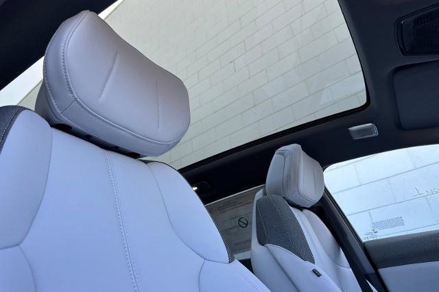New 2027 Cadillac Optiq Luxury RWD image 18