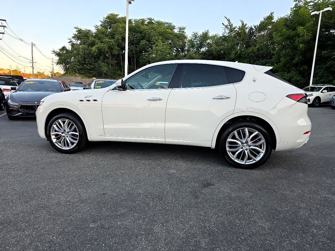Used 2022 Maserati Levante GT image 7