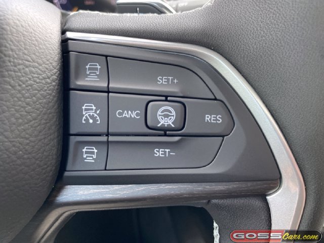 New 2026 Jeep Grand Cherokee Limited w/ Limited Altitude Package AWD/4WD image 20