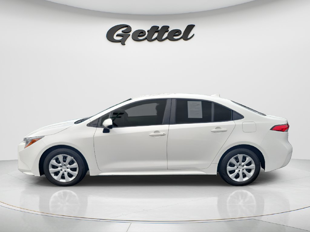 Used 2022 Toyota Corolla LE FWD image 8